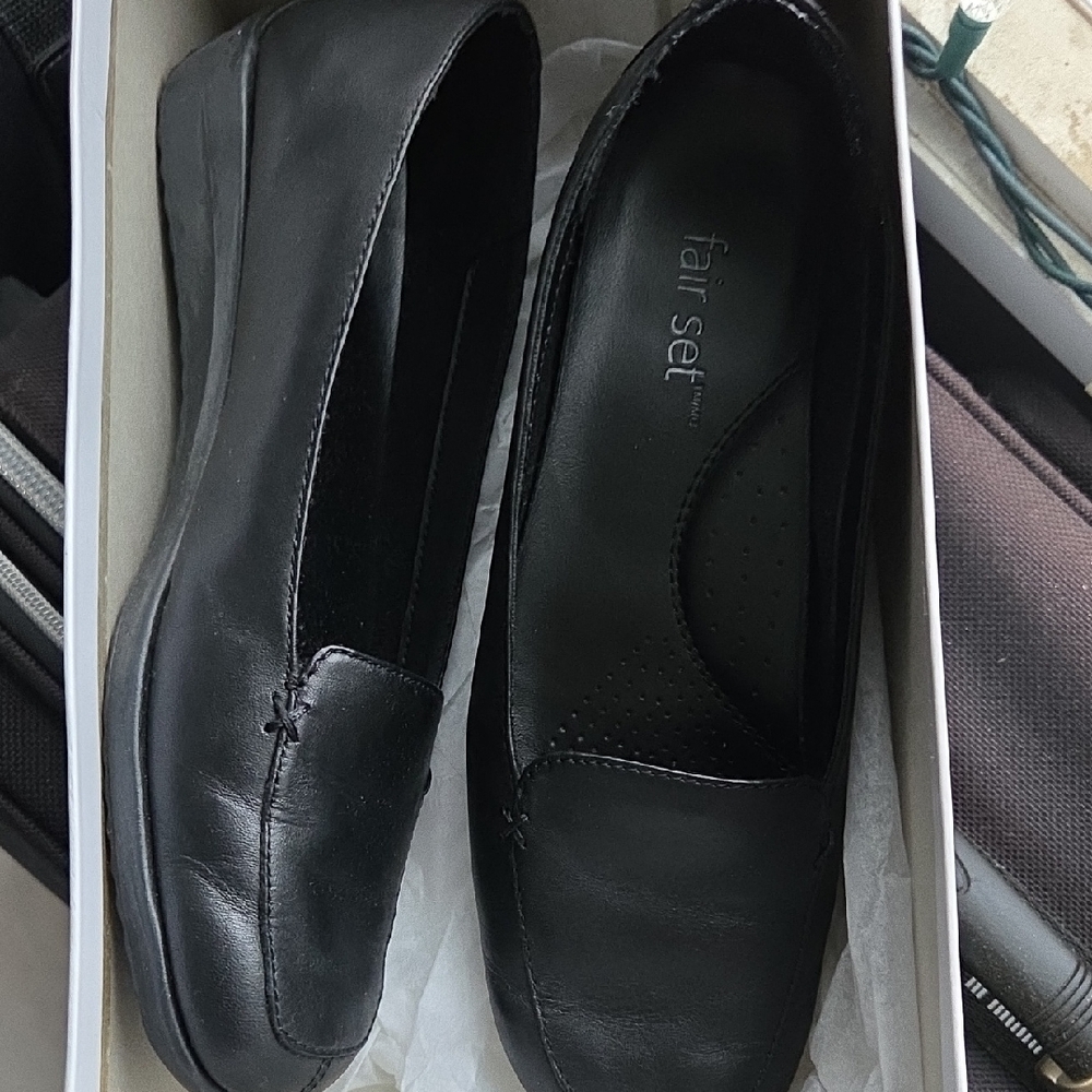 Women's Black Loafers